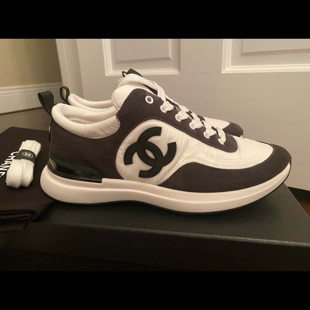 Chanel Trainers Sneakers CC Size 37 7 21S New